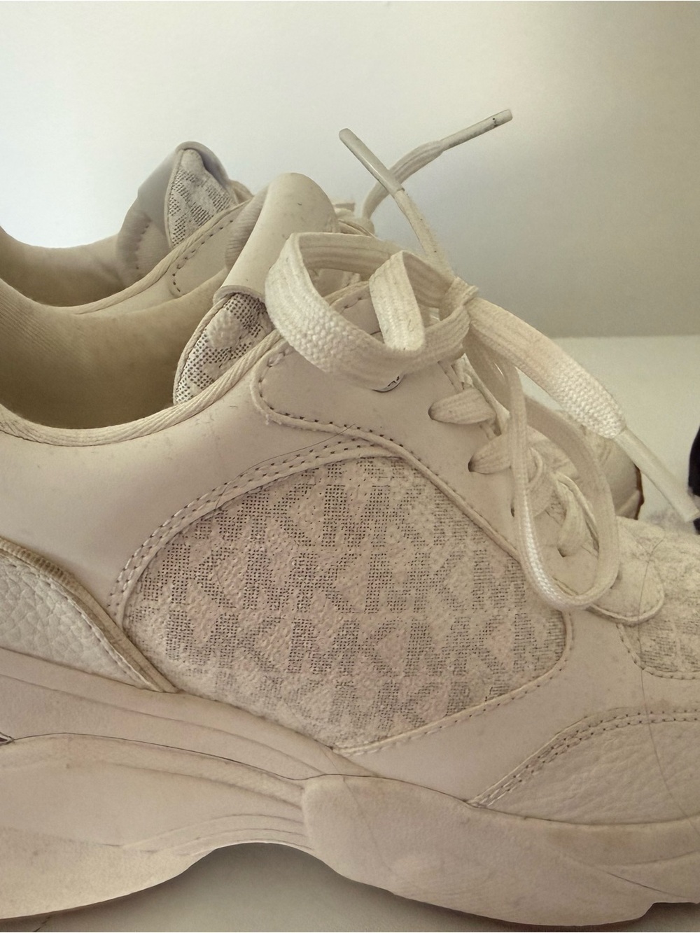 MICHAEL Michael Kors Cream White Lace-Up Monogram Trainer